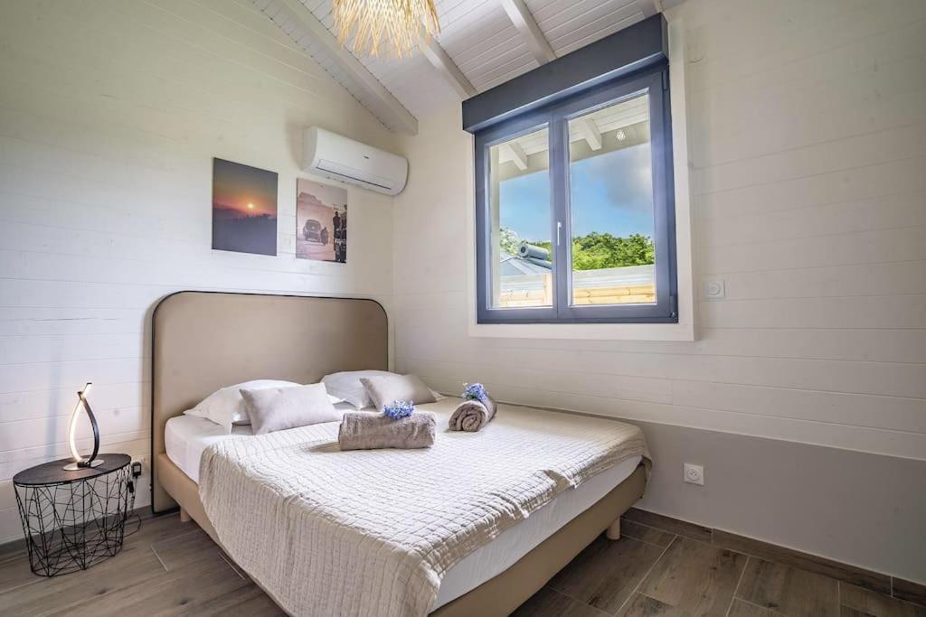 Superbe Villa Avec Piscine Et Proche Mer Au Diamant - 3 Chambres Et Salles De Bain 勒迪亚芒 外观 照片