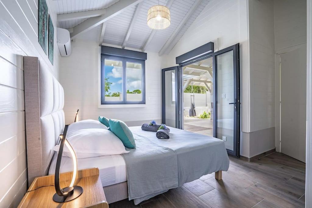 Superbe Villa Avec Piscine Et Proche Mer Au Diamant - 3 Chambres Et Salles De Bain 勒迪亚芒 外观 照片