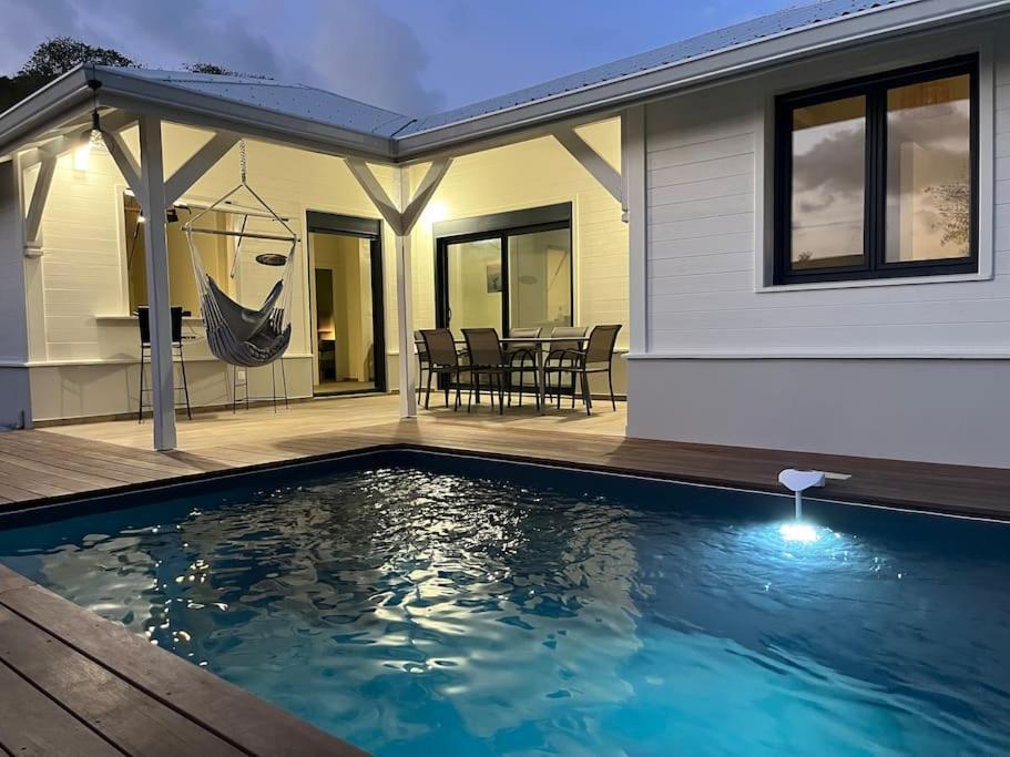 Superbe Villa Avec Piscine Et Proche Mer Au Diamant - 3 Chambres Et Salles De Bain 勒迪亚芒 外观 照片