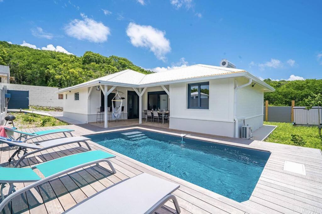 Superbe Villa Avec Piscine Et Proche Mer Au Diamant - 3 Chambres Et Salles De Bain 勒迪亚芒 外观 照片